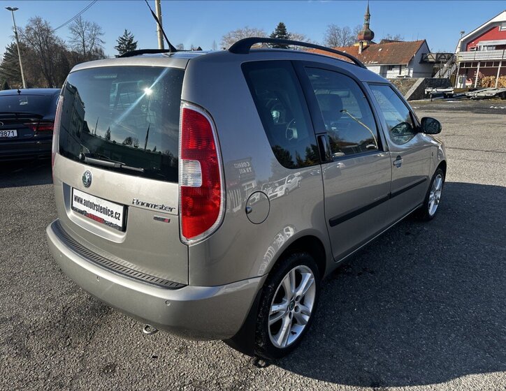 Škoda Roomster Kombi 1,6 l 77 kw