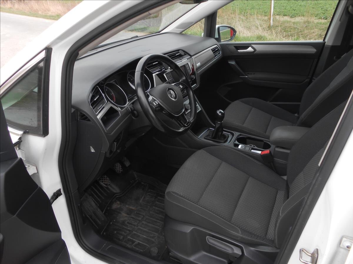 Volkswagen Touran Kombi 2,0 l 110 kw