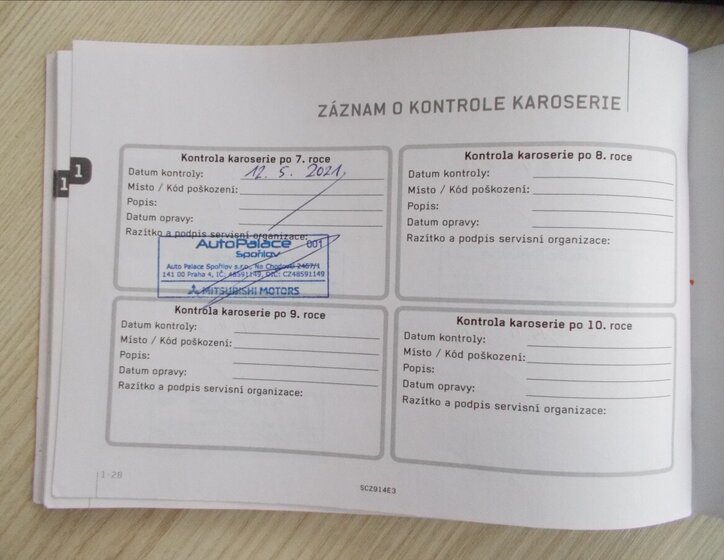 Mitsubishi Outlander SUV / Terénní 2,0 l 110 kw