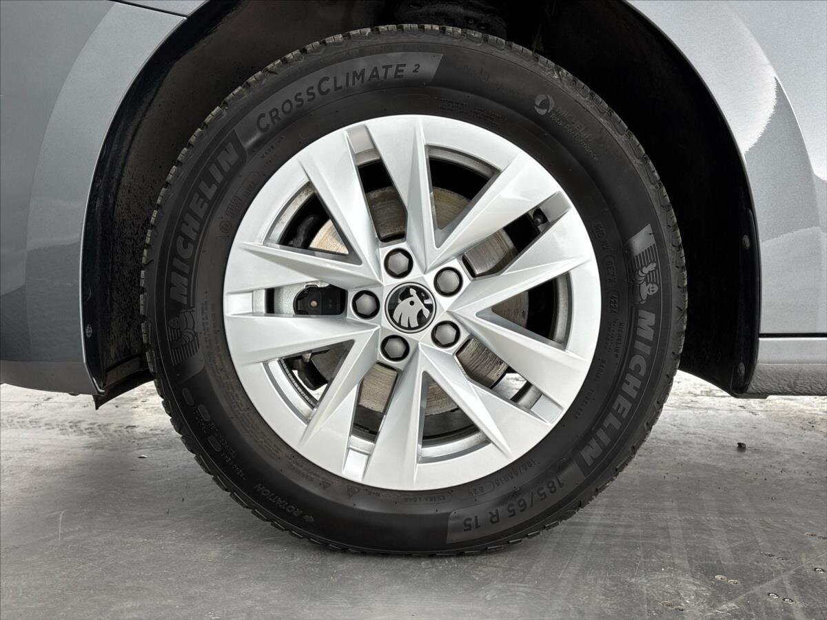 Škoda Fabia Hatchback 999,0 85 kw