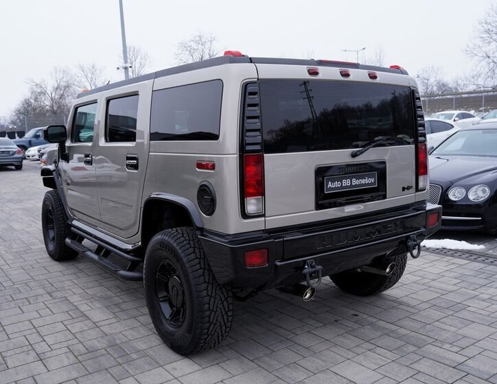Hummer H2 SUV 6,0 l 232 kw