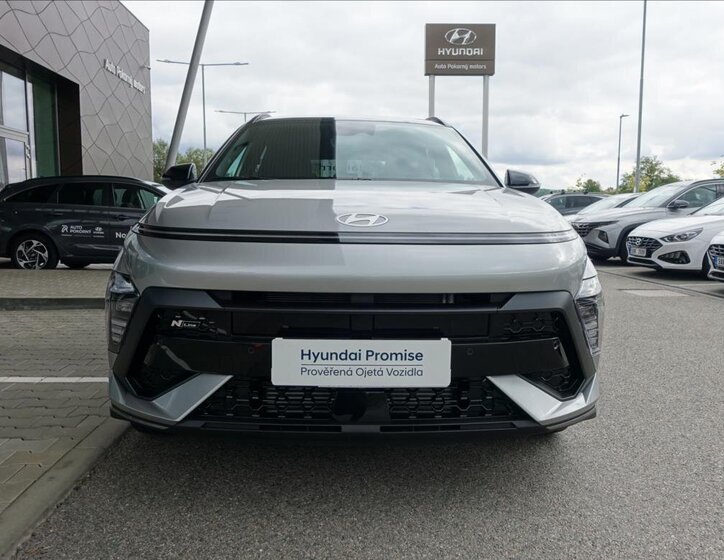 Hyundai Kona 5