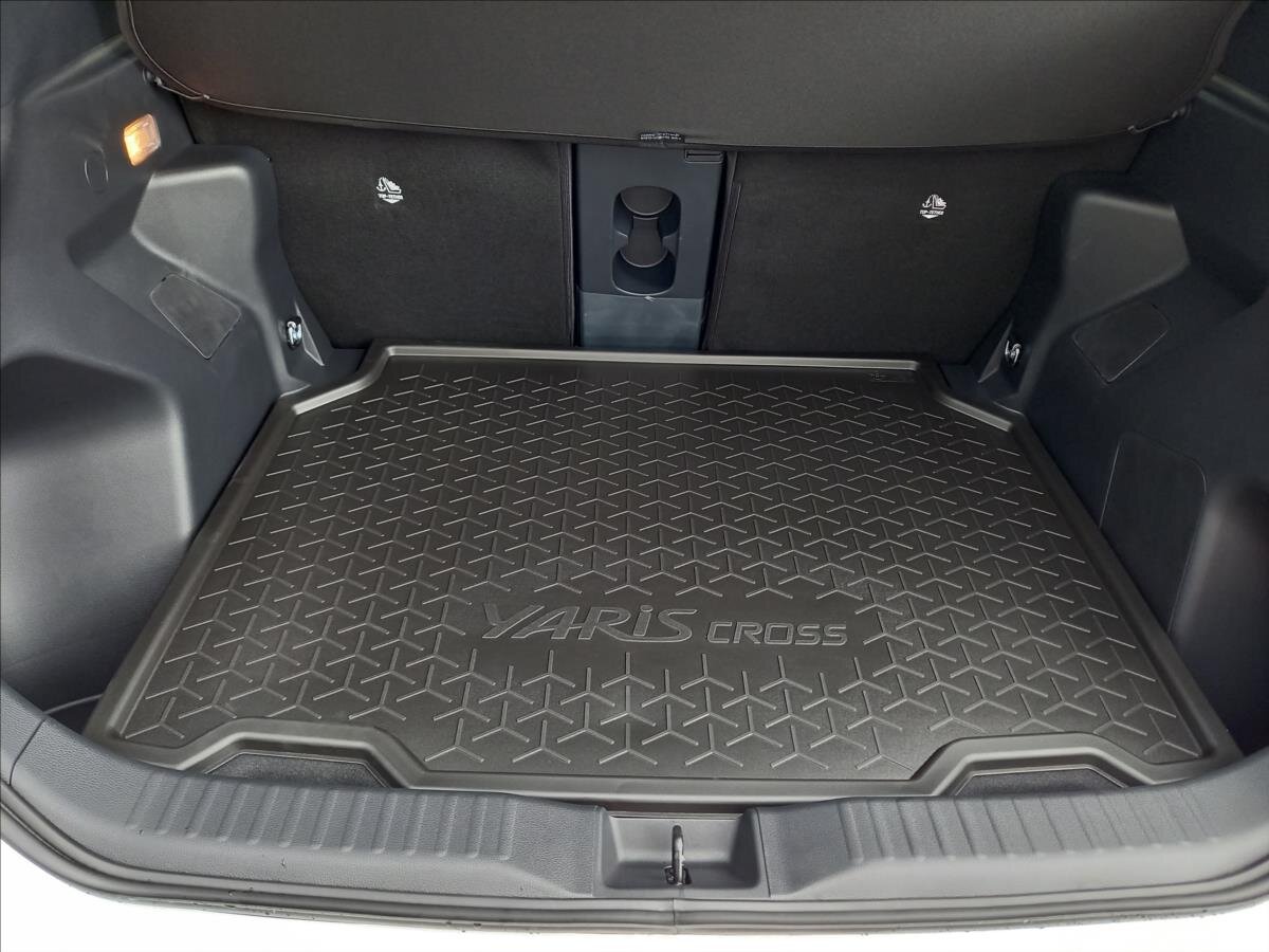Toyota Yaris Cross SUV 1,5 l 85 kw