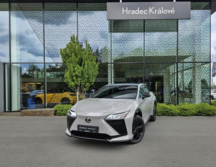 Lexus RZ 450e Kombi 0,0 301 kw