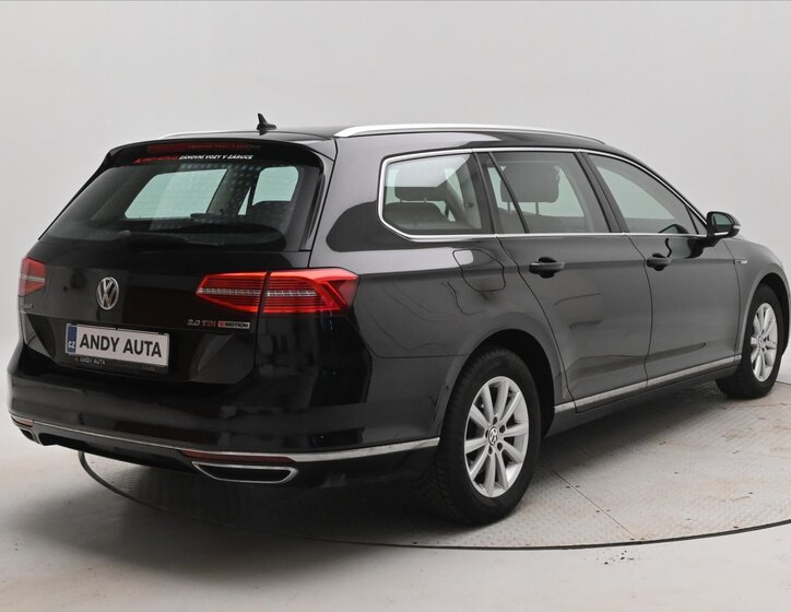 Volkswagen Passat Kombi 2,0 l 140 kw