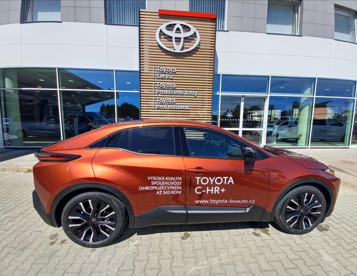 Toyota C-HR SUV / Terénní 0,0 160 kw