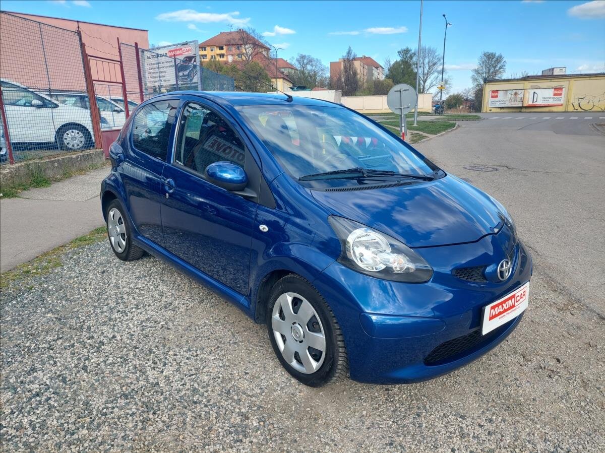 Toyota Aygo Hatchback 998,0 50 kw