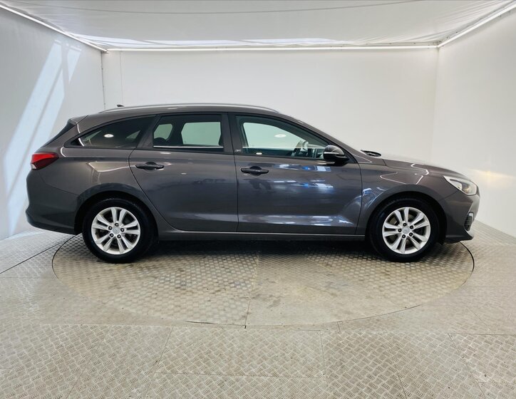 Hyundai i30 Kombi 1,4 l 103 kw