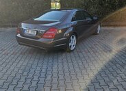 Mercedes-Benz Ostatní Sedan / Limuzína 0,0 0