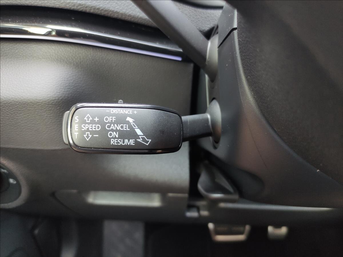 Škoda Karoq SUV 2,0 l 110 kw