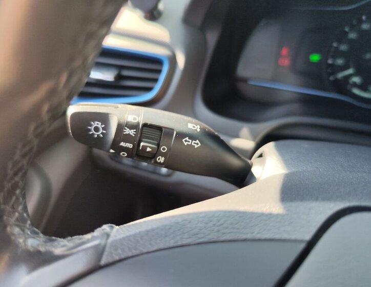 Hyundai IONIQ Hatchback 1,6 l 104 kw