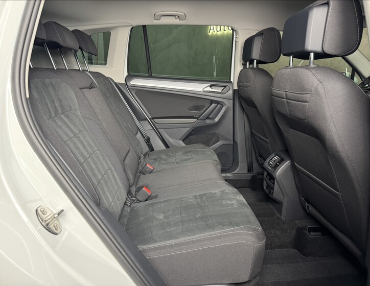 Volkswagen Tiguan 13