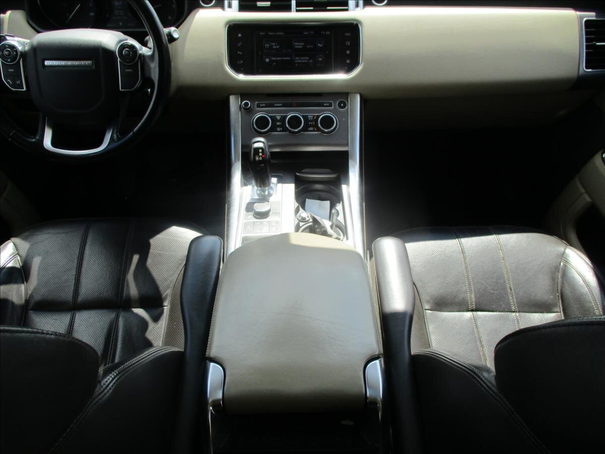 Land Rover Range Rover Sport SUV / Terénní 3,0 l 183 kw