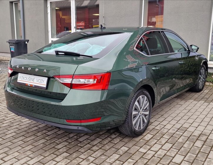 Škoda Superb Sedan 2,0 l 110 kw
