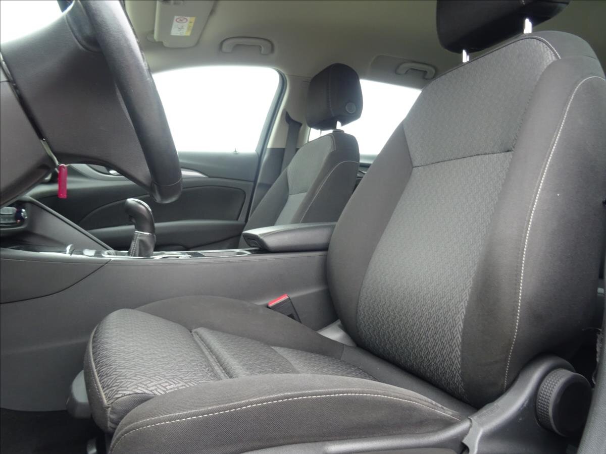 Opel Insignia Kombi 2,0 l 125 kw