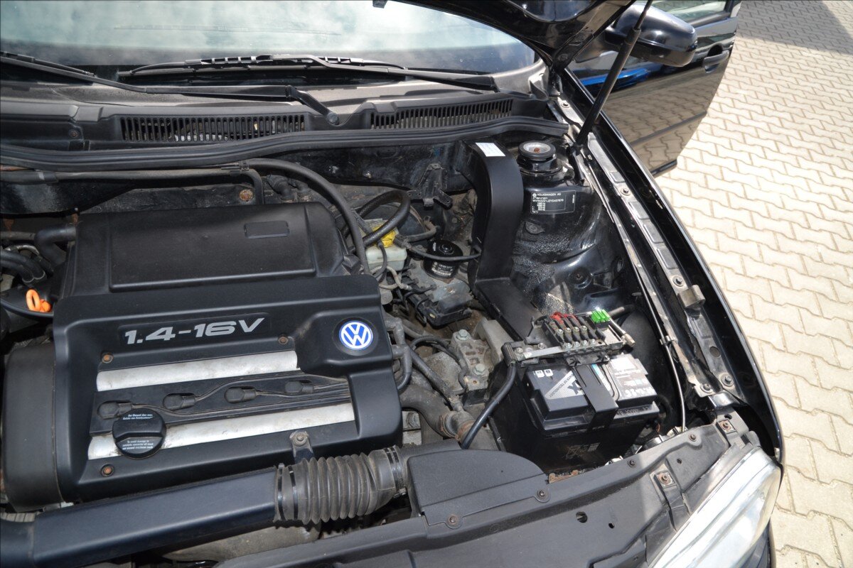 Volkswagen Golf Hatchback 1,4 l 55 kw