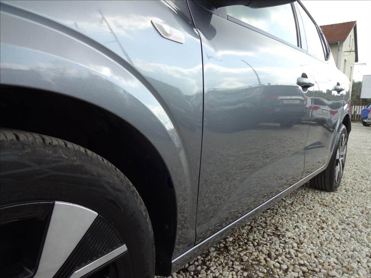 Dacia Sandero Hatchback 999,0 67 kw