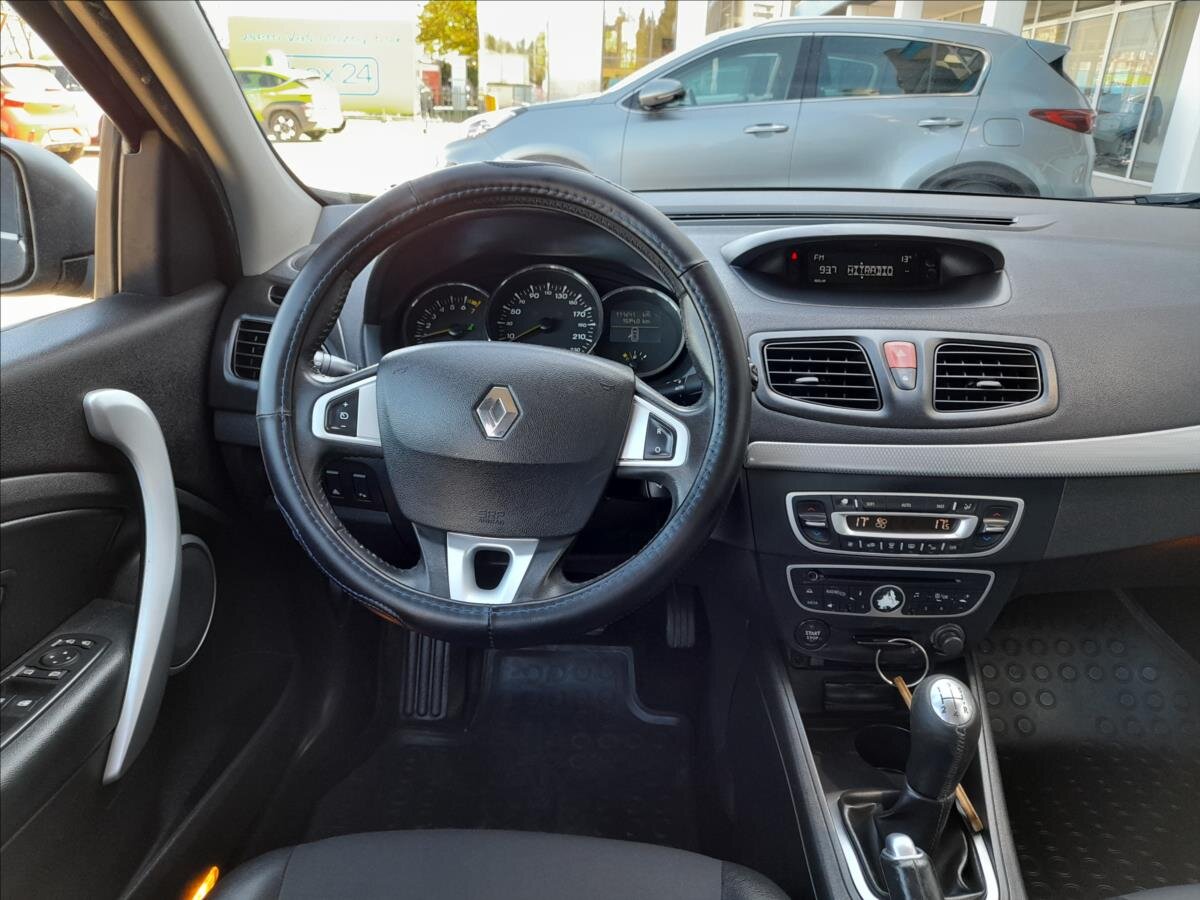 Renault Fluence Sedan / Limuzína 1,6 l 81 kw
