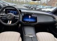 Mercedes-Benz Třídy E 12