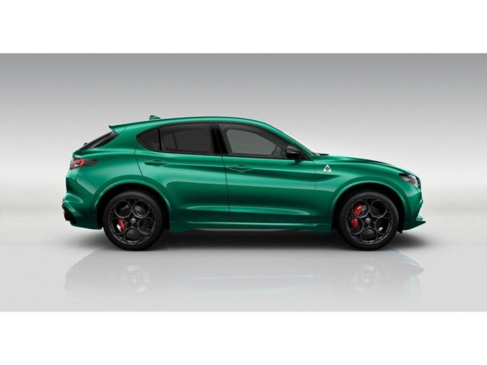 Alfa Romeo Stelvio 2