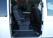 Volkswagen Multivan 23
