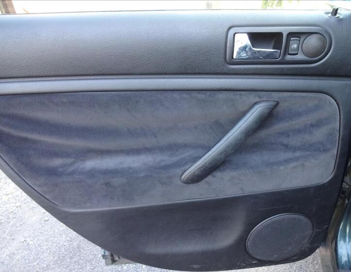 Volkswagen Passat 25