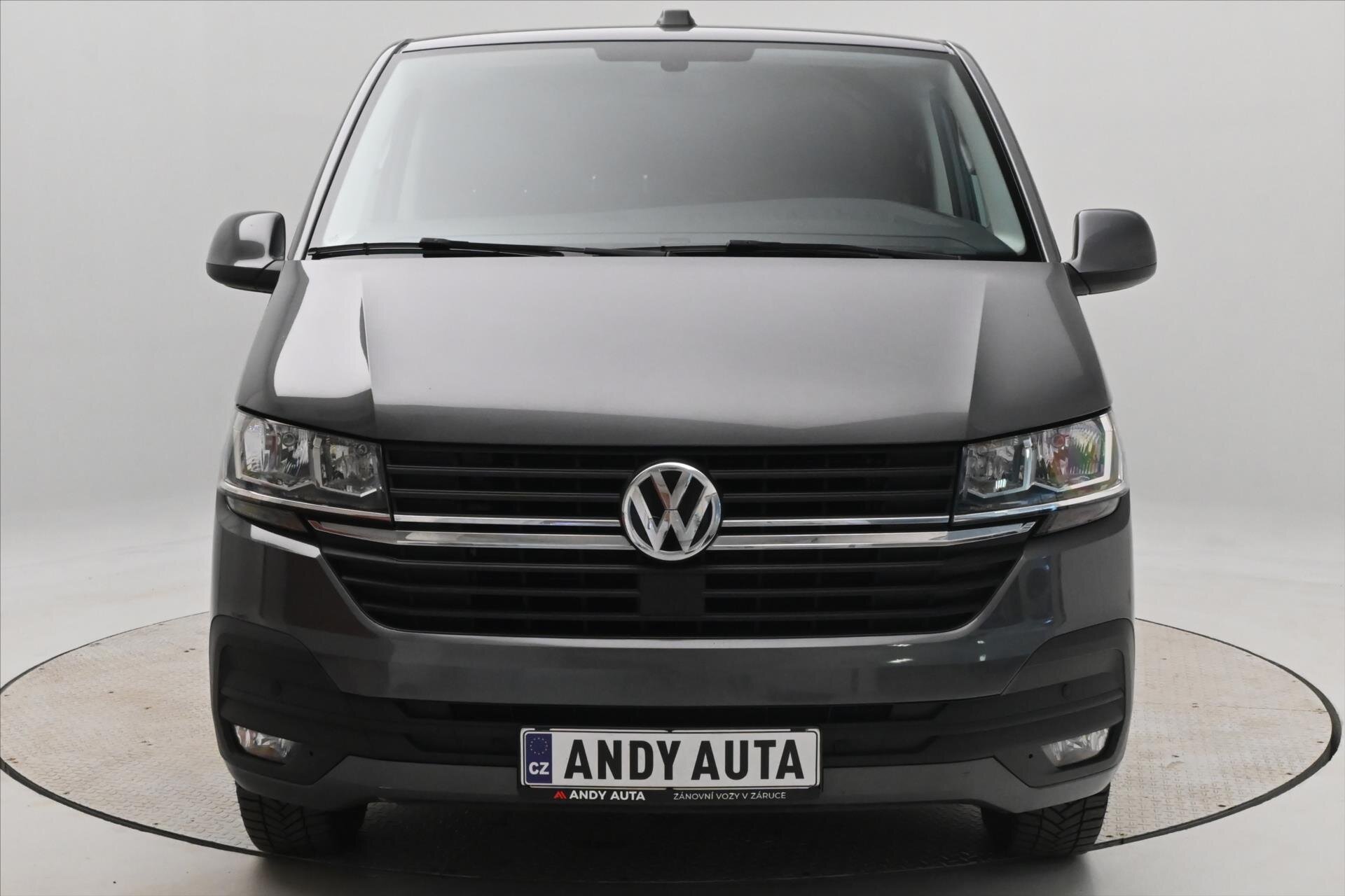 Volkswagen Transporter Skříň 2,0 l 110 kw