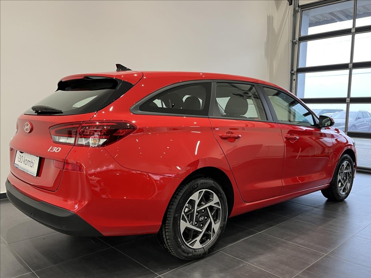 Hyundai i30 Kombi 1,6 l 110 kw