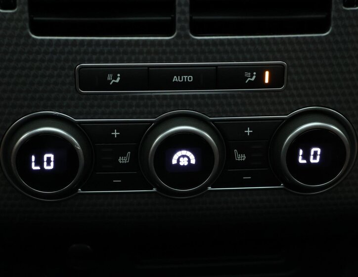 Land Rover Range Rover 36