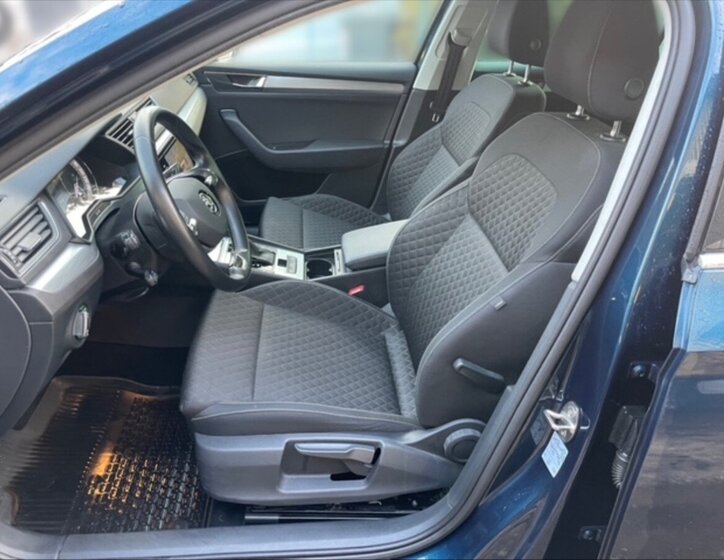 Škoda Superb Liftback 2,0 l 110 kw