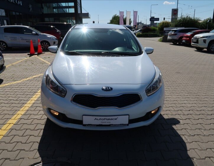 KIA Ceed Hatchback 1,4 l 66 kw