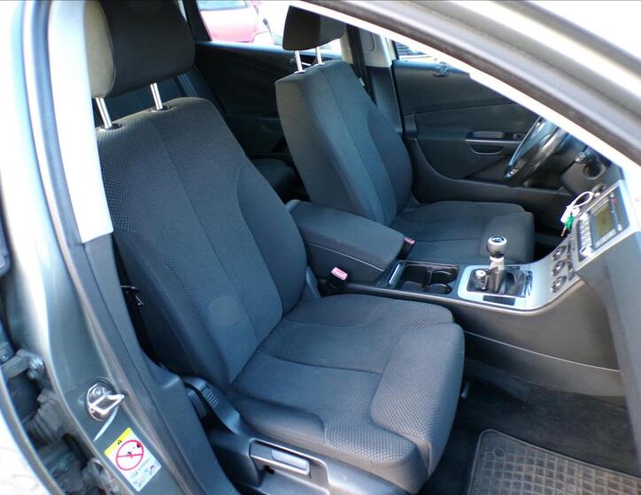 Volkswagen Passat 19