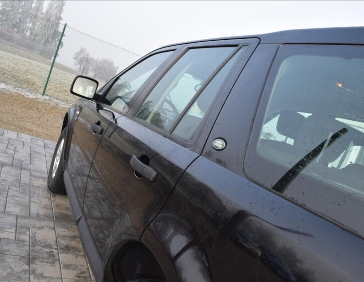 Land Rover Freelander 11