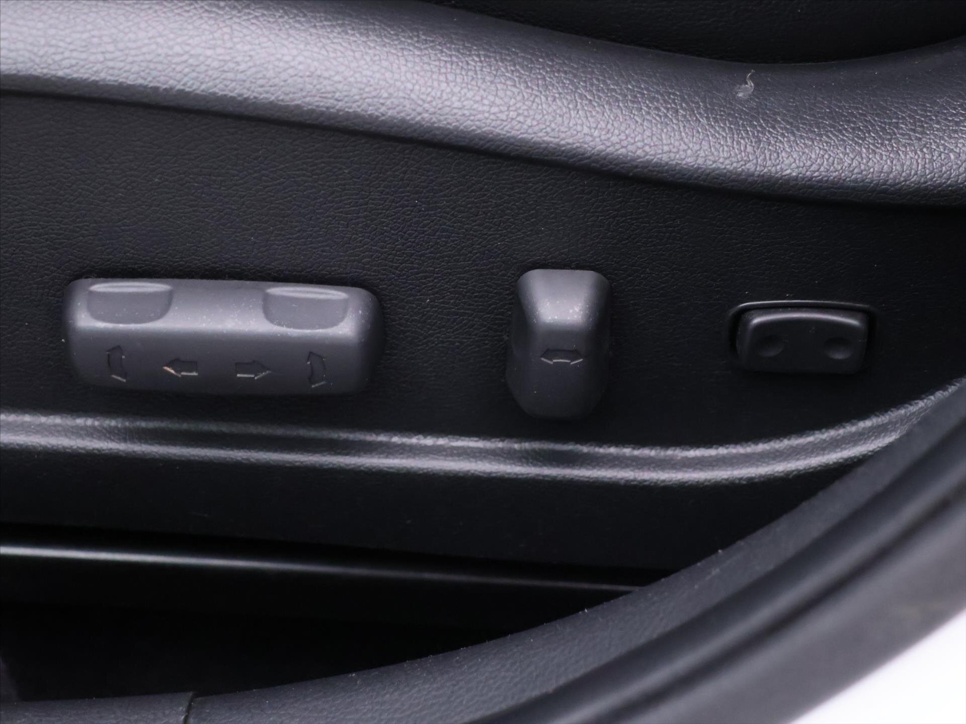 Hyundai i30 Kombi 1,6 l 99 kw