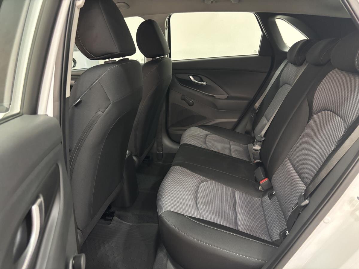 Hyundai i30 Hatchback 1,5 l 70 kw