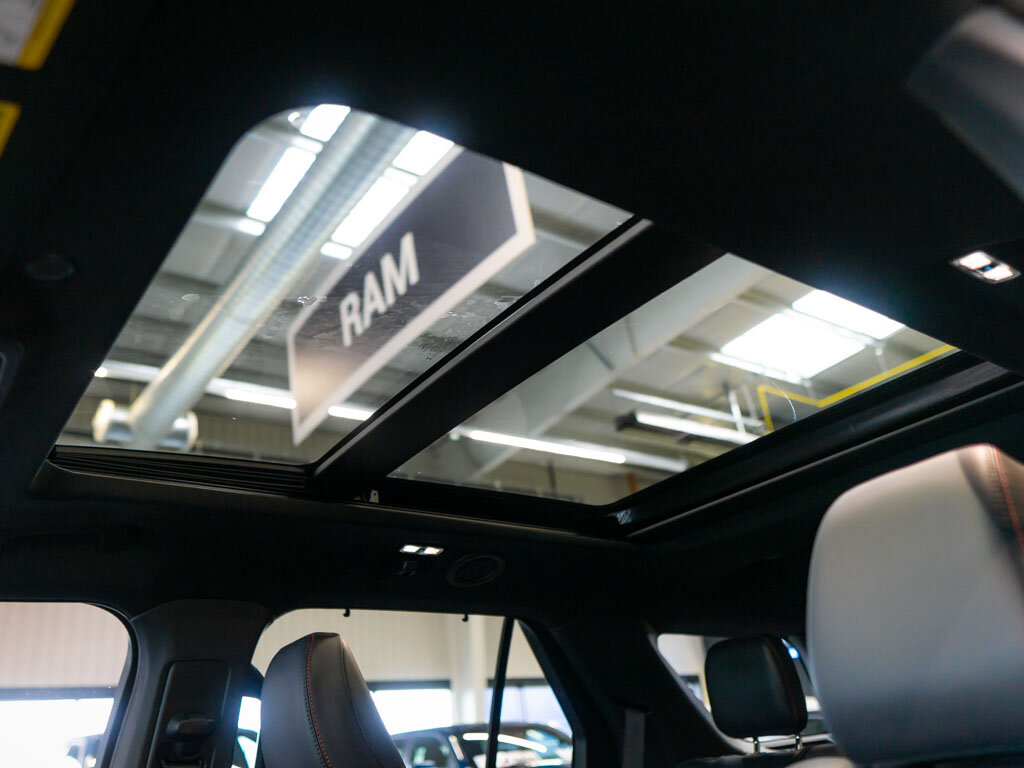 Ford Explorer SUV / Terénní 3,0 l 298 kw