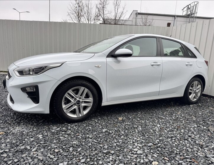 KIA Ceed Hatchback 1,4 l 73 kw
