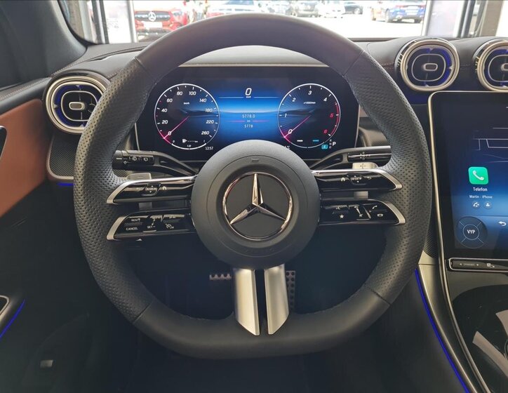 Mercedes-Benz GLC SUV 2,0 l 145 kw