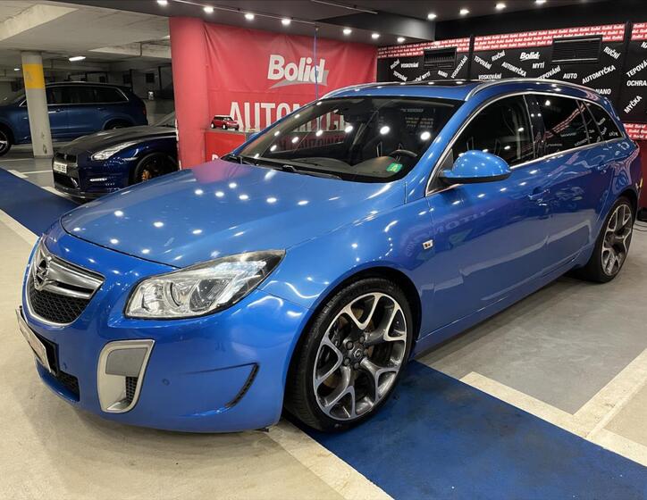 Opel Insignia Kombi 2,8 l 239 kw