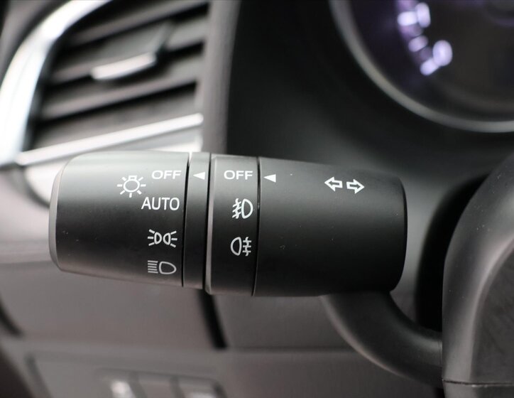 Mazda 6 Kombi 2,0 l 121 kw