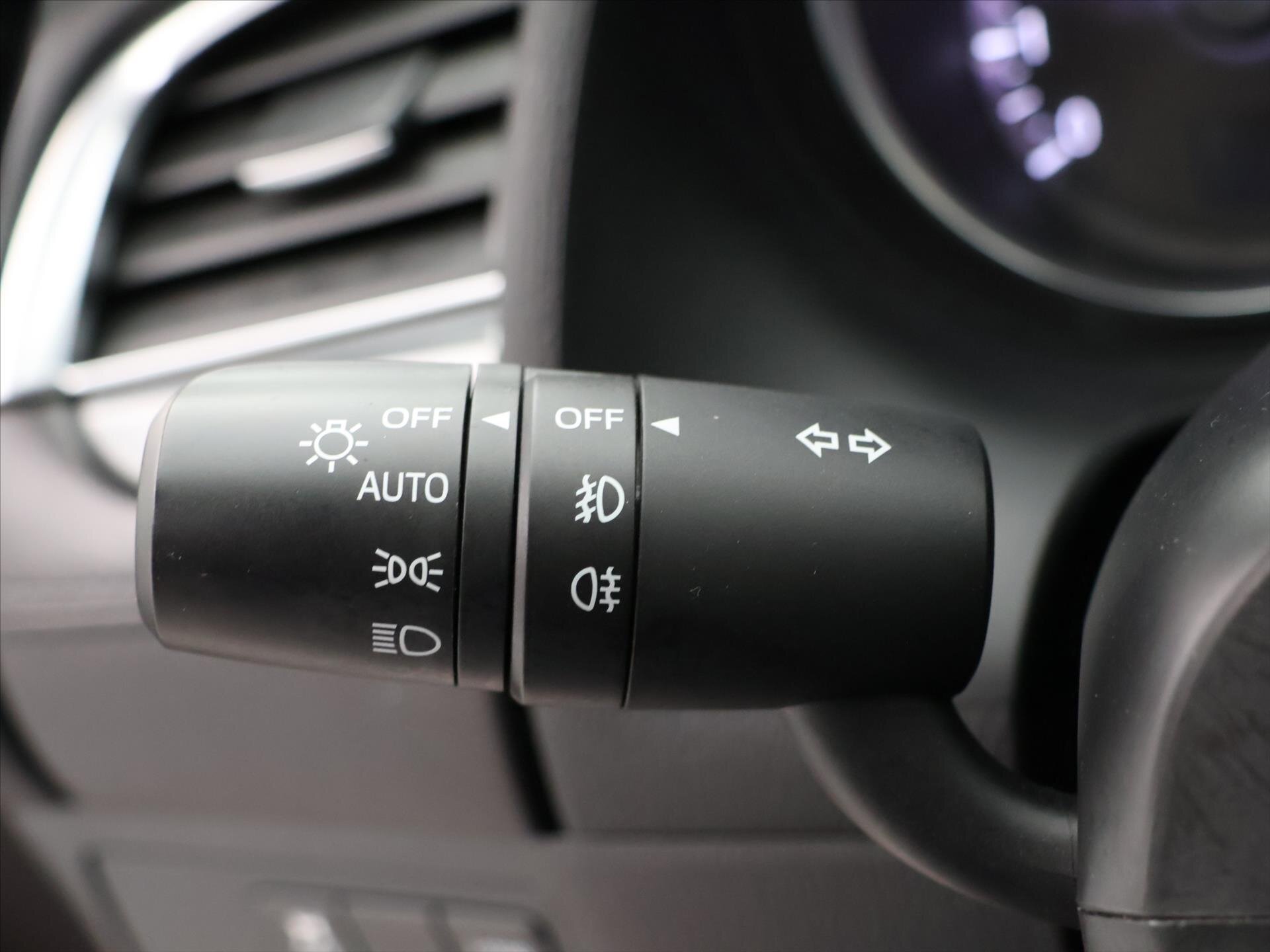 Mazda 6 Kombi 2,0 l 121 kw