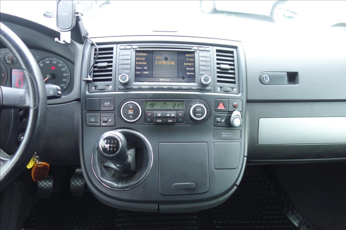 Volkswagen Multivan Kombi 2,5 l 128 kw