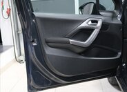 Peugeot 2008 SUV / Terénní 1,2 l 81 kw