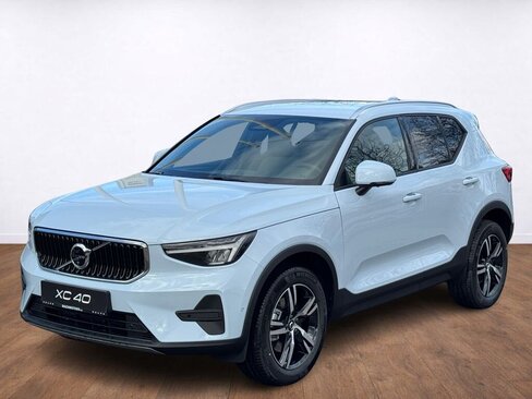 Volvo XC40 SUV / Terénní 2,0 l 120 kw