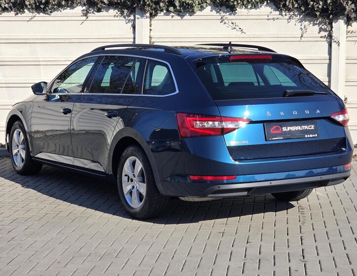 Škoda Superb Kombi 1,5 l 110 kw