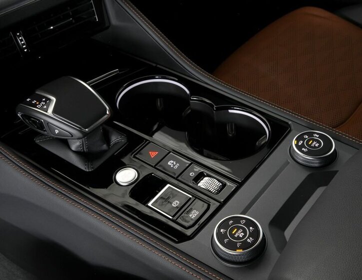 Volkswagen Touareg SUV / Terénní 3,0 l 210 kw