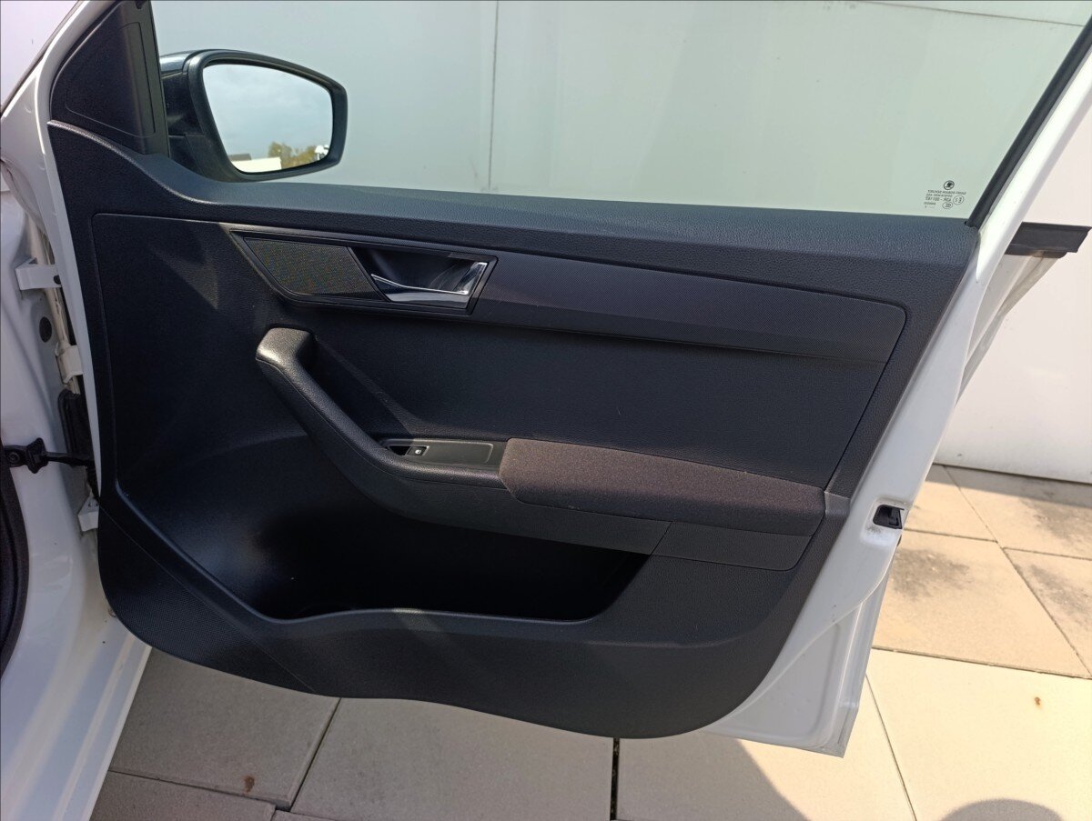 Škoda Fabia Hatchback 999,0 44 kw