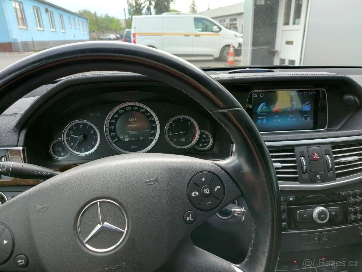 Mercedes-Benz Třídy E Kombi 0,0 0
