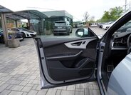Audi Q8 SUV / Terénní 3,0 l 250 kw