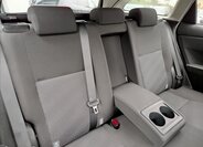 Toyota Auris Kombi 2,0 l 91 kw
